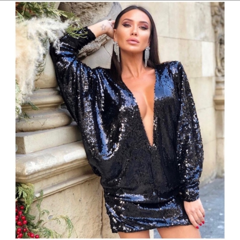 Zara blogger black sequins dress